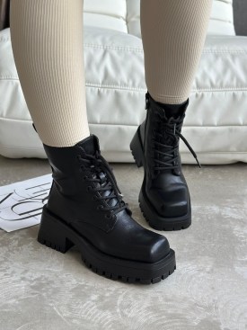 Ботинки