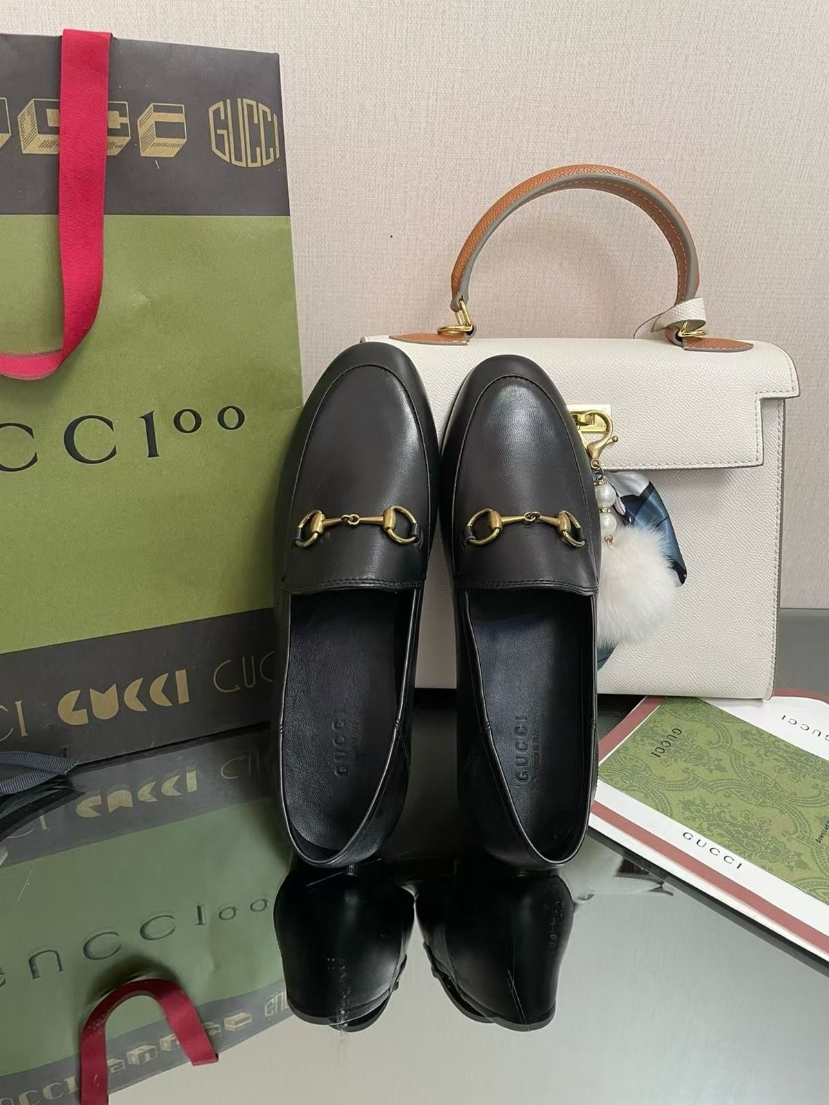 лоферы гуччи женские оригинал,лоферы gucci,кожаные лоферы gucci,кожаные лоферы gucci jordaan,лоферы женские gucci