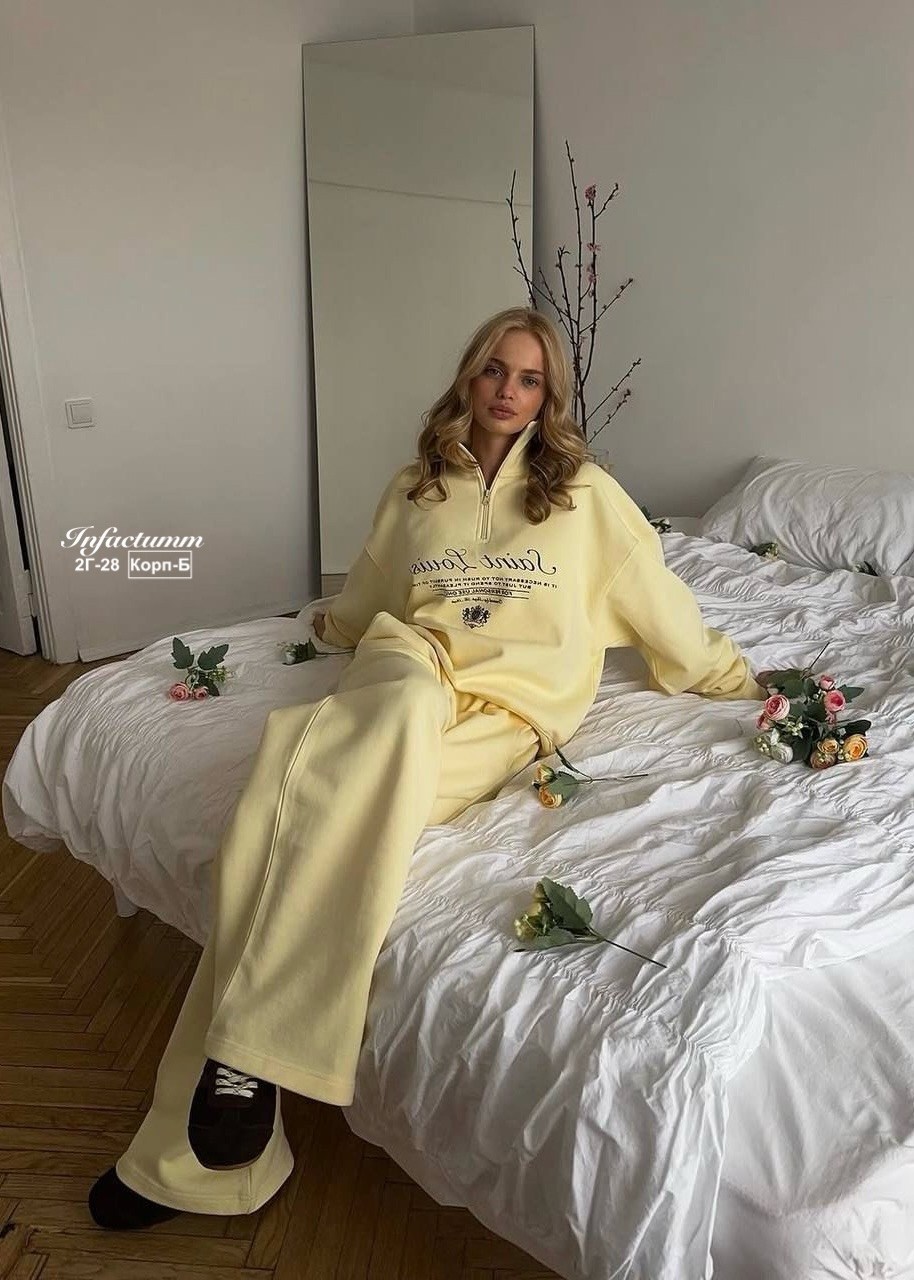 женские костюмы спортивные,костюм спортивный,свитшот на замке,толстовки кофта,свитшоты женские