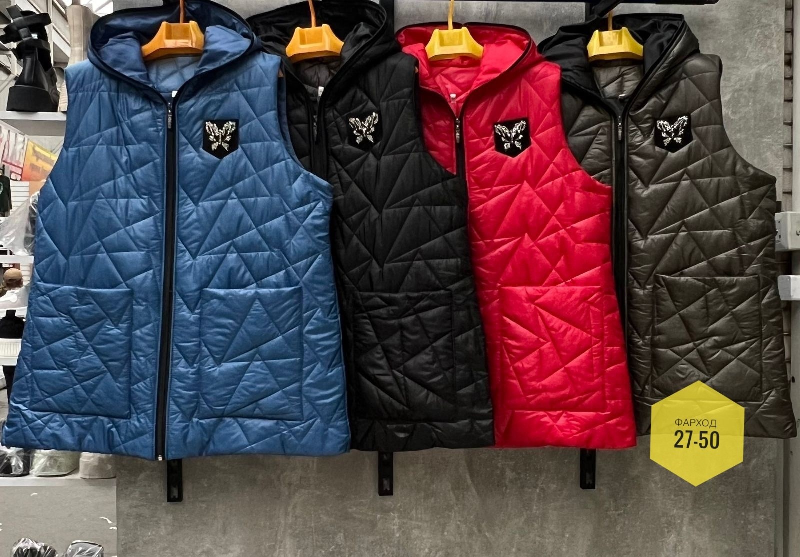 женская жилетка больших размеров,жилетка из плащевки женская,жилетка женская,жилетка женское с капюшоном,жилет женский черный