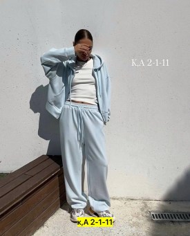 Костюм