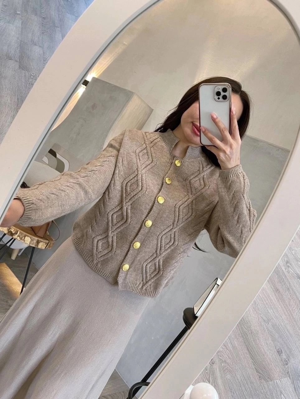 вязаные кардиганы,женский вязаный кардиган,кардиган бежевый,кардиган,вязаные жакеты