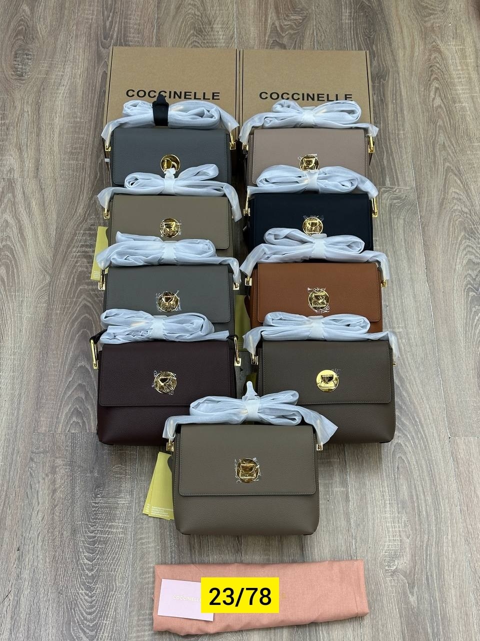 сумка coccinelle,сумка,сумка женские,женская сумка coccinelle,сумка через плечо coccinelle