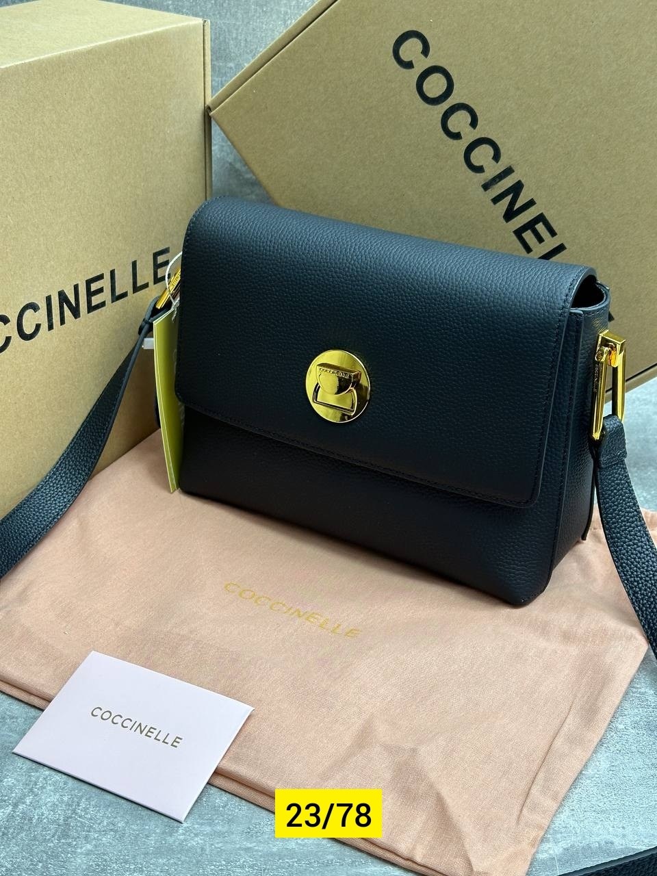 сумка coccinelle,сумка,сумка женские,женская сумка coccinelle,сумка через плечо coccinelle