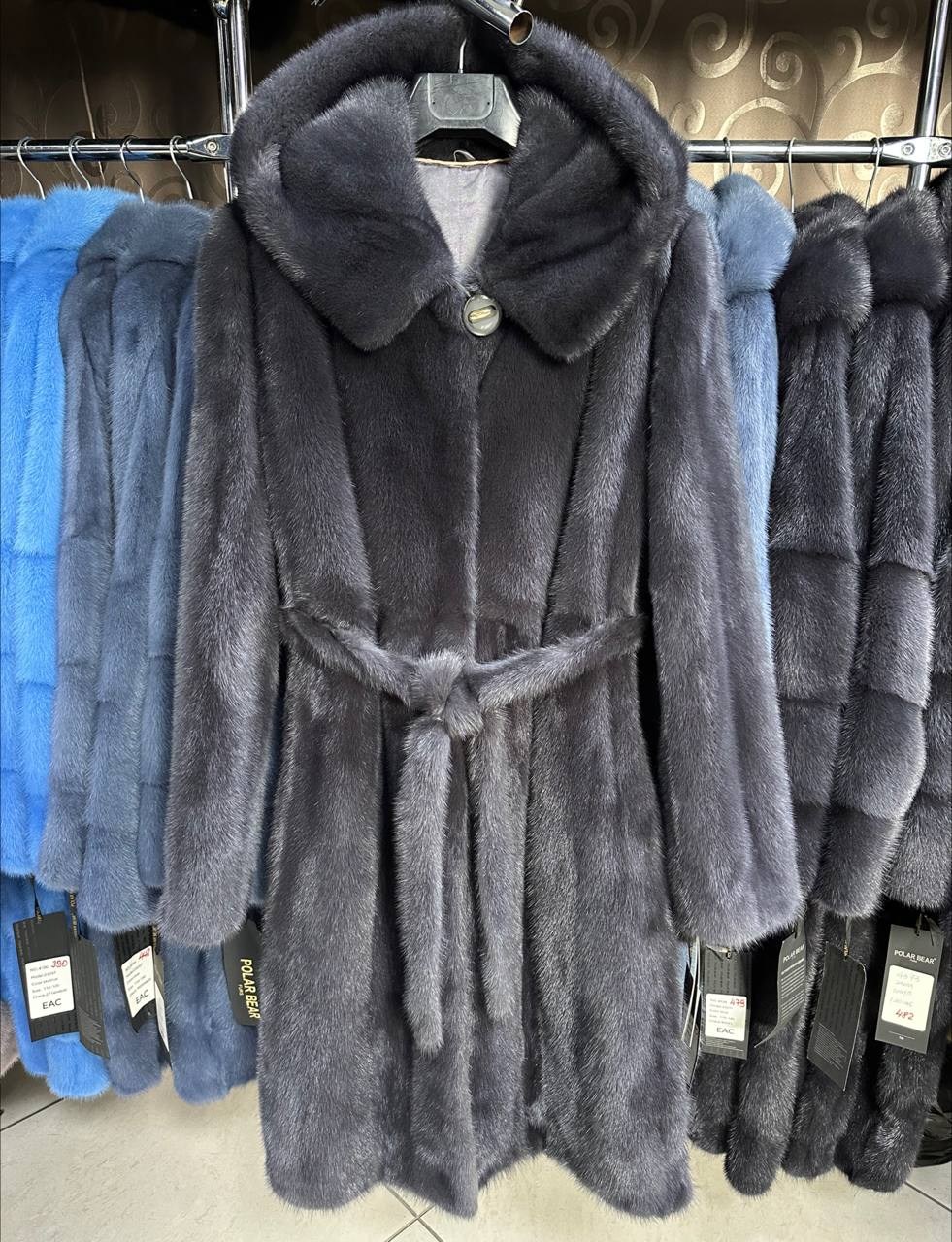 шубы норковые,шуба из норки,шуба норковая с капюшоном,шуба норка,шуба женская норковая