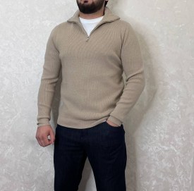 Свитер