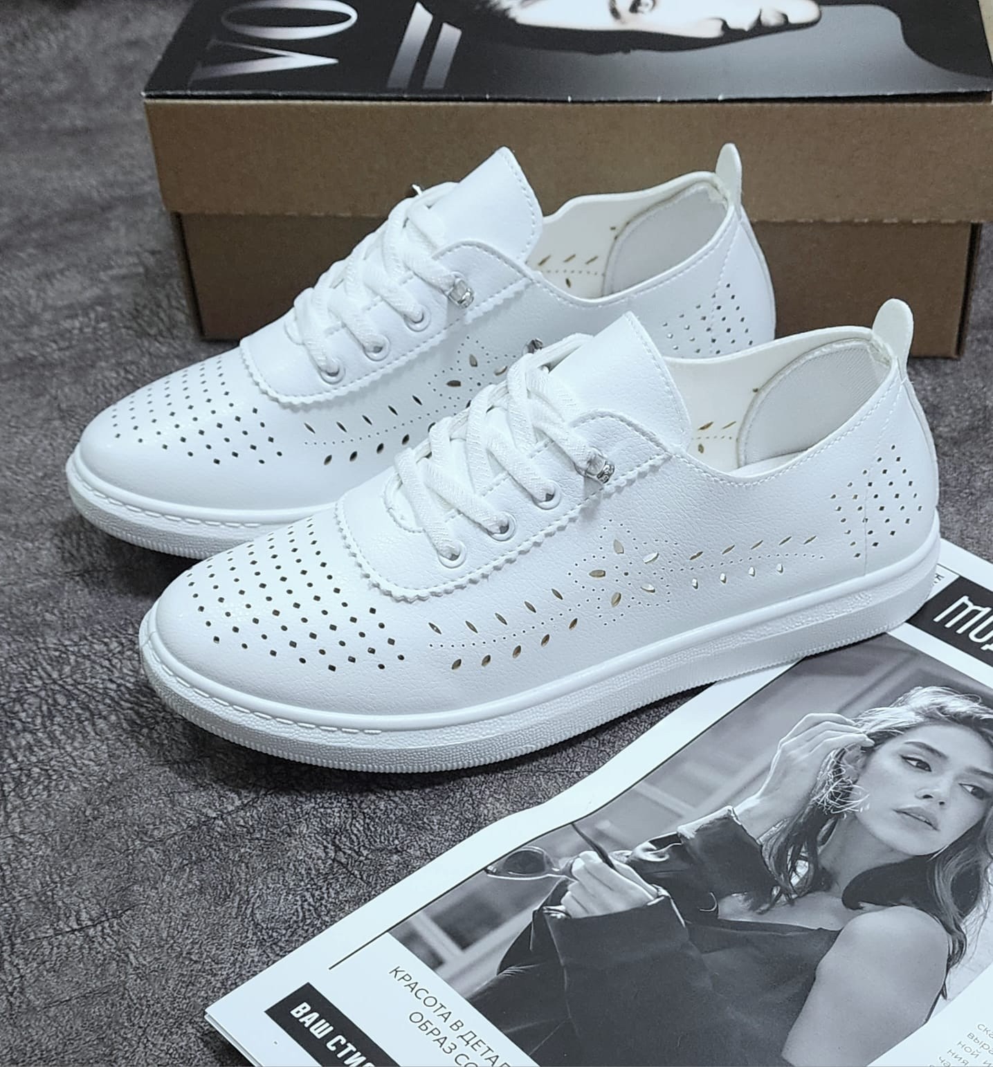 ,кроссовки женскиe,кроссовки перфорированные женские,женские кеды,кеды с перфорацией