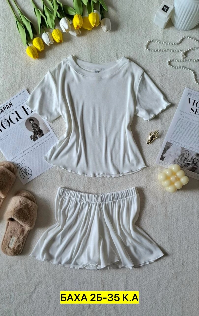 короткая футболка голубая,футболки женская,укороченная футболка,вязаная футболка,топ футболка