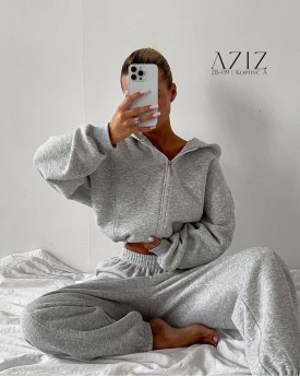 Костюм