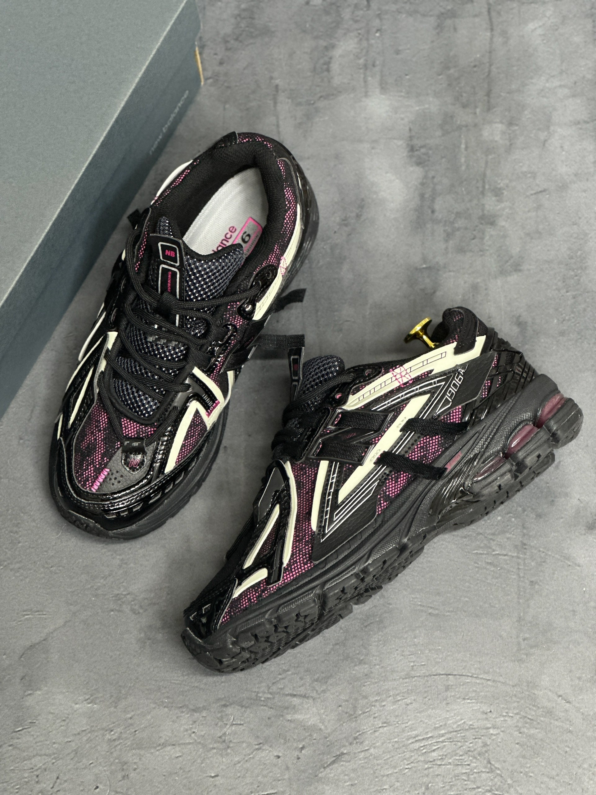 кроссовки,унисекс кроссовки,кроссовки темные,кроссовки для мужчин,кроссовки new balance 1906