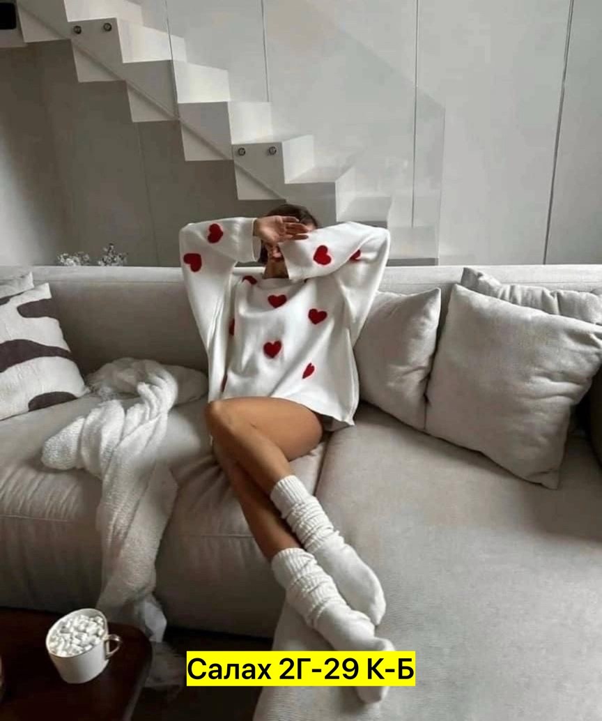 уютный свитер,модные свитера,женская кофта,свитер с сердечками,свитер