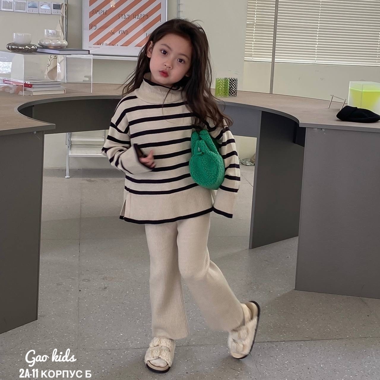 вязаный костюм для девочек,модные свитера,свитер для девочки,трикотажные костюмы,детский свитер