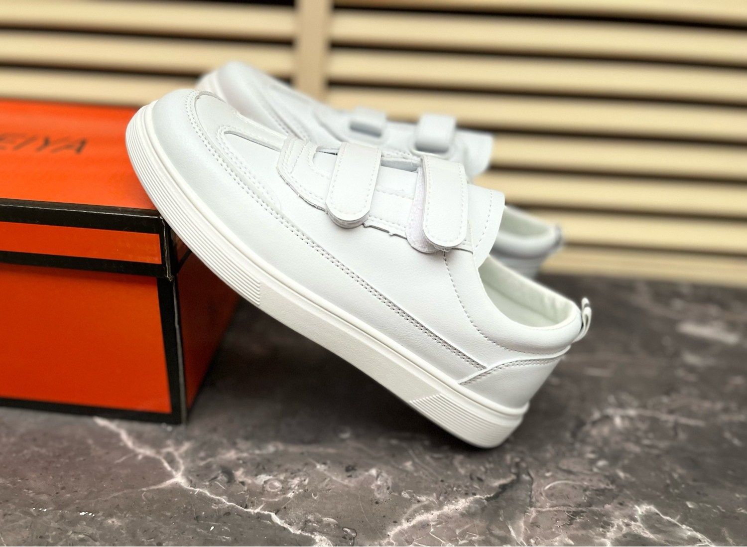 ,кеды пума на липучках женские кожаные белые,кроссовки на липучках женские,белые кроссовки на липучках,кроссовки белые женские