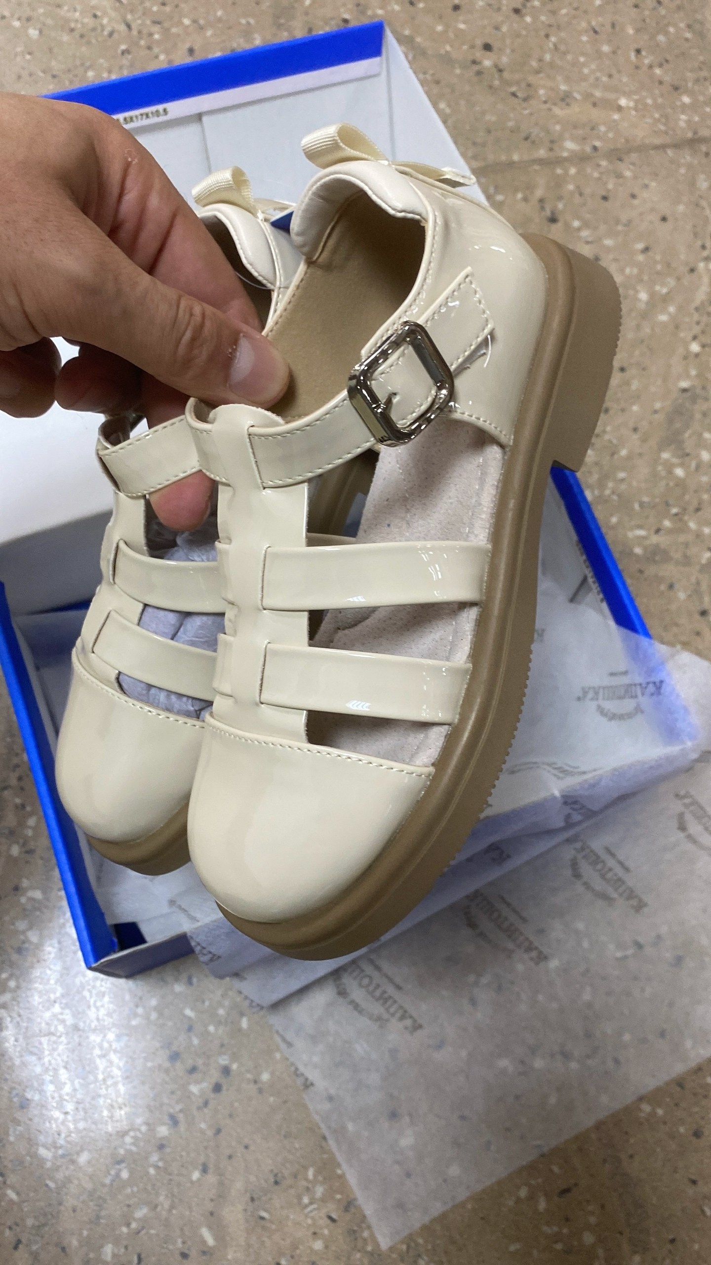 ,сандалии детские,сандалии,сандалии для девочек,детские босоножки