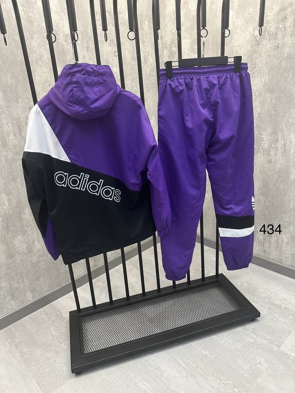 костюмы спортивный adidas,костюм adidas 90 х,спортивный костюм adidas originals,спортивный костюм мужской adidas,спортивный костюм adidas adidas
