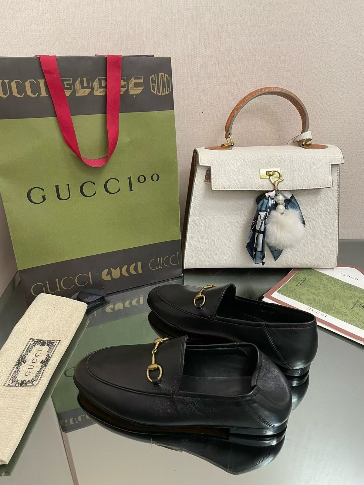 gucci loafers,gucci horsebit loafers,gucci loafers 2025,лоферы женские gucci,лоферы стильные