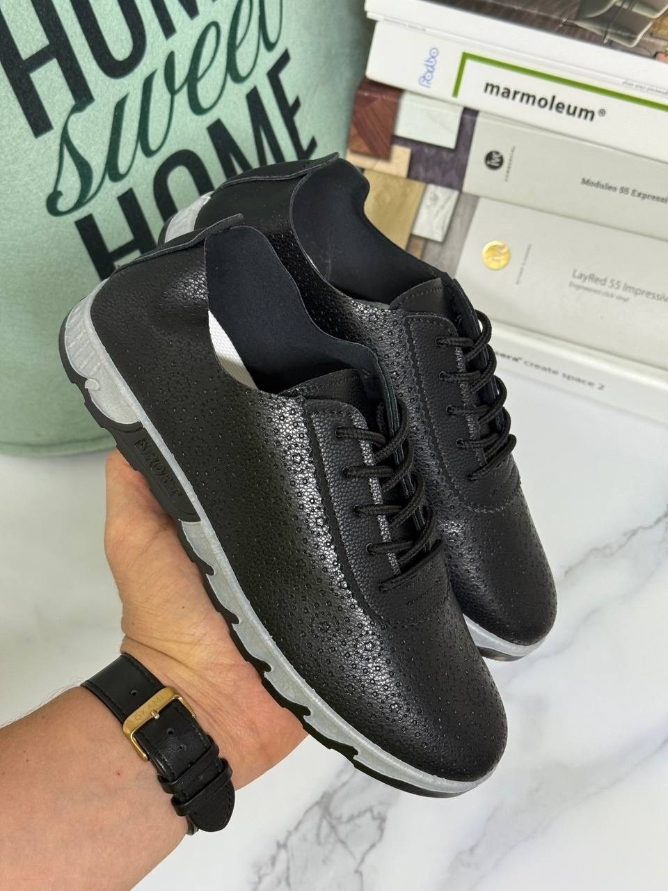 ,мужские кожаная кроссовки,мужской обуви,спортивная ,обуви