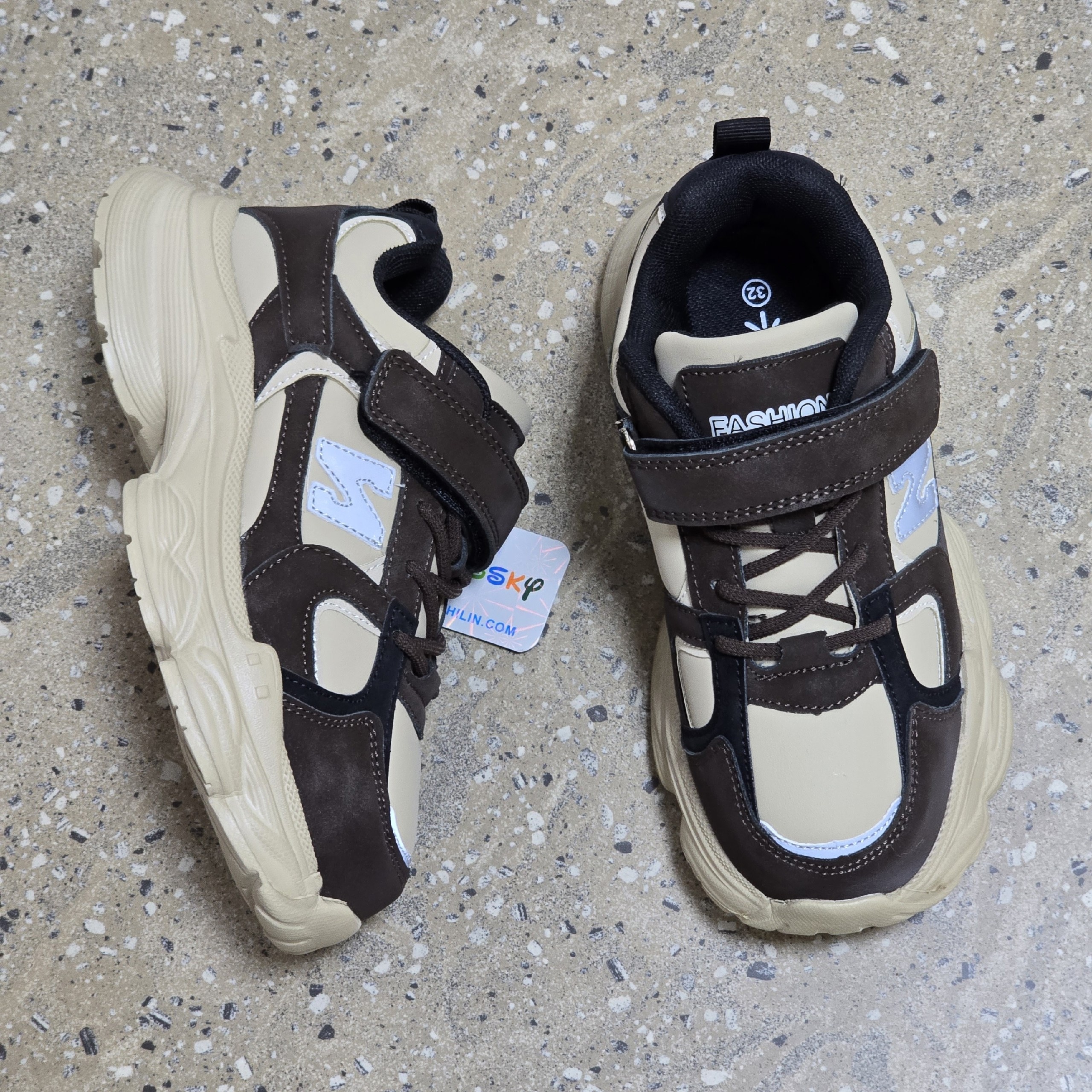 детские кроссовки,кроссовки для мальчика,,спортивная ,кроссовки малышам