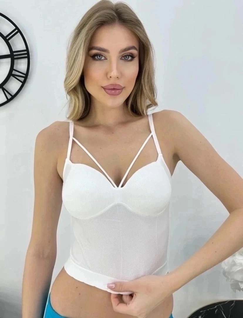 женский кроп топ,топ на тонких лямках,кроп топ,топ женский,топик