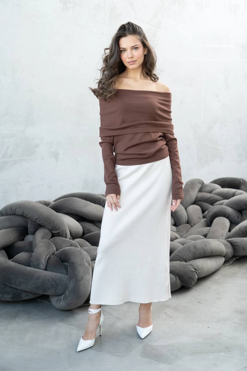 женская кофта,джемпер,бежевый джемпер,женский трикотажный пуловер с открытыми плечами,джемпер с открытыми плечами 12 storeez