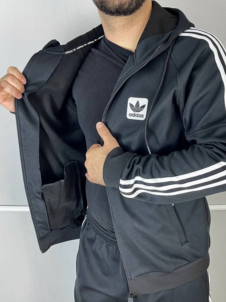 спортивный костюм на флисе мужской адидас,спортивный костюм мужской adidas,спортивные костюмы мужские адидас,мужские спортивные костюмы,спортивные костюм