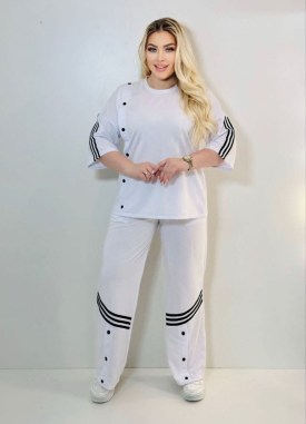 Костюм