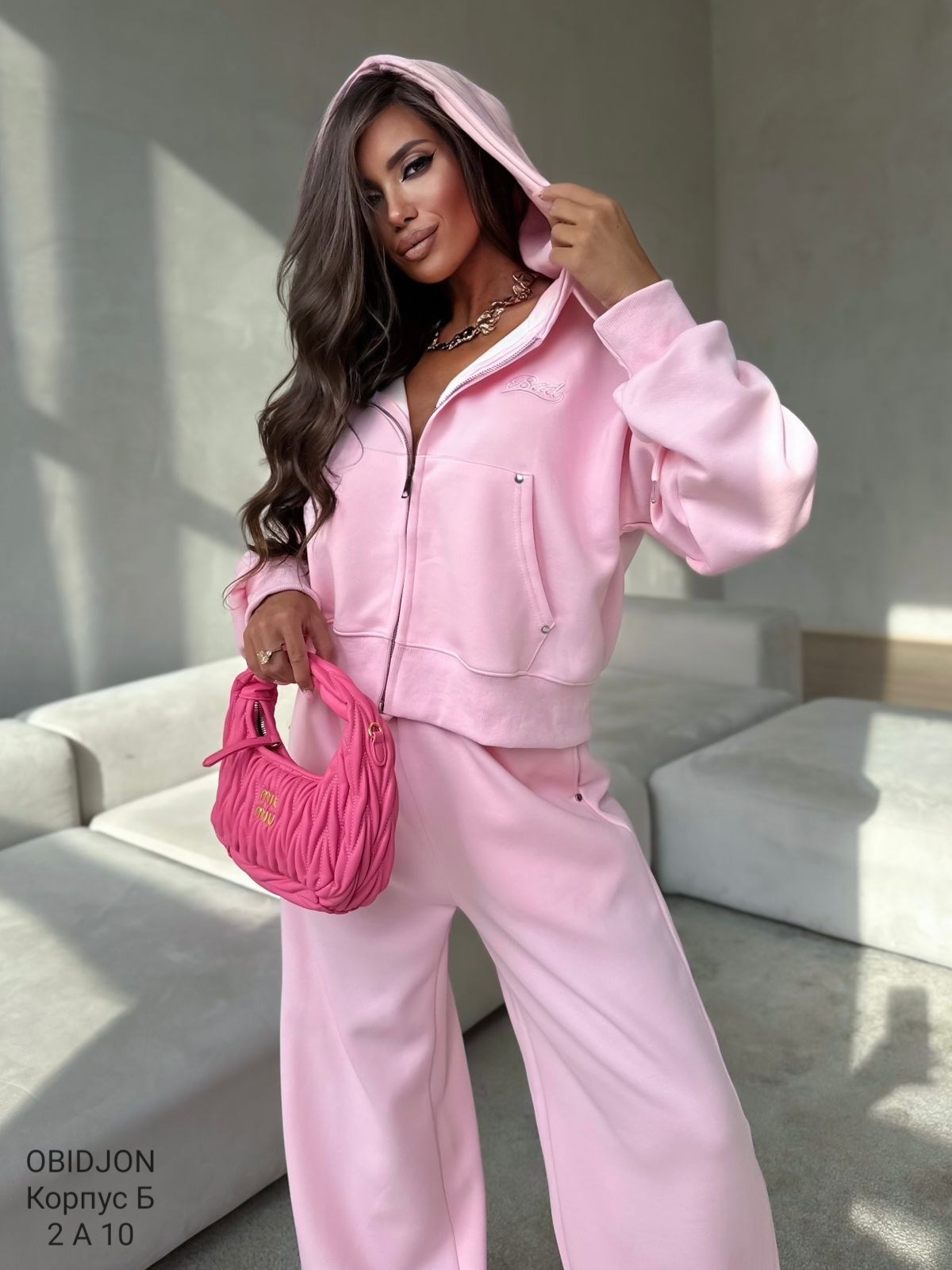 стильные костюмы,спортивные костюмы женские,костюм белый,женский костюм на флисе,костюм спортивный