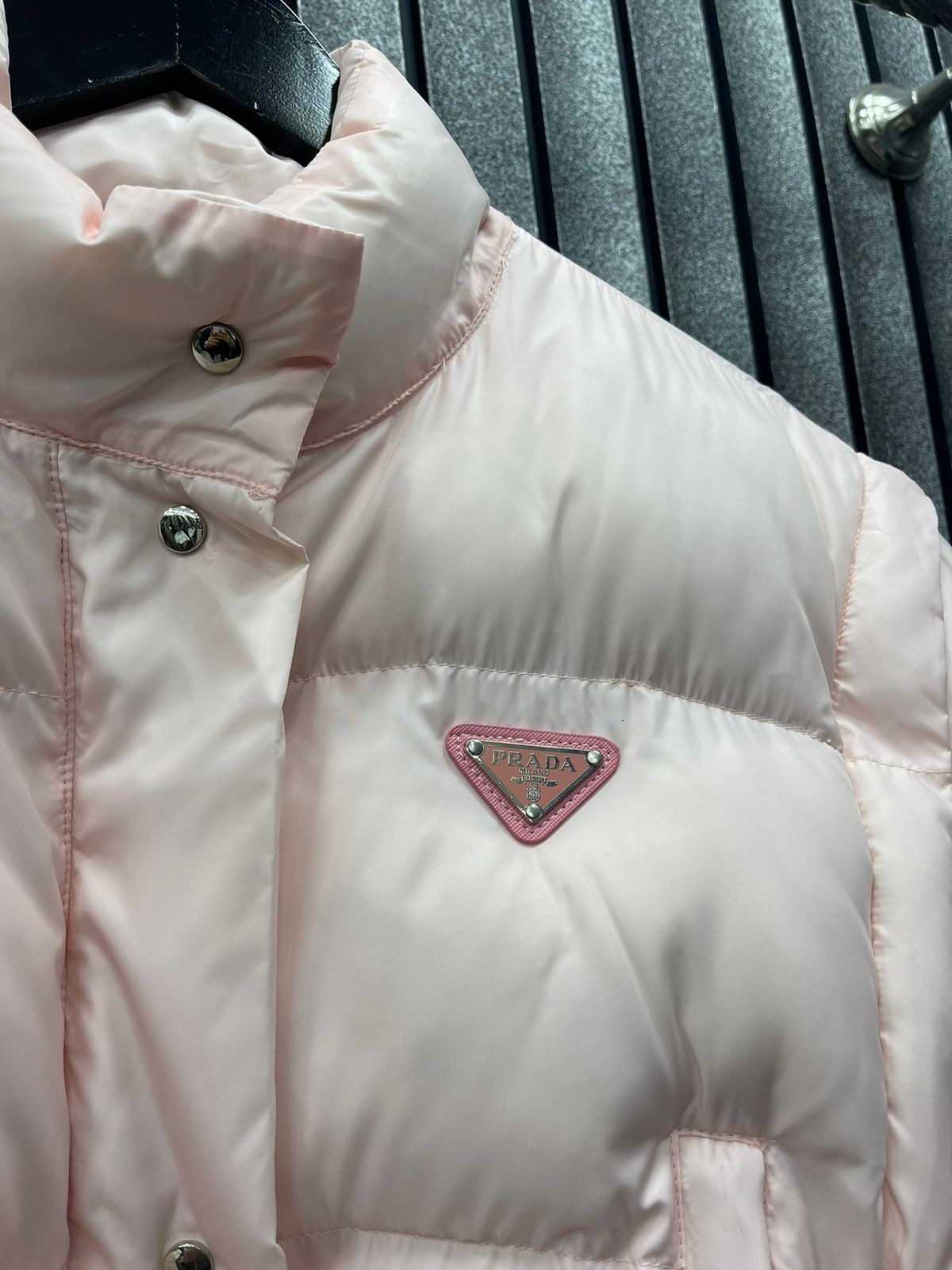 куртка пуховик,куртка модная,куртка женская,зимние куртки,стильная куртка