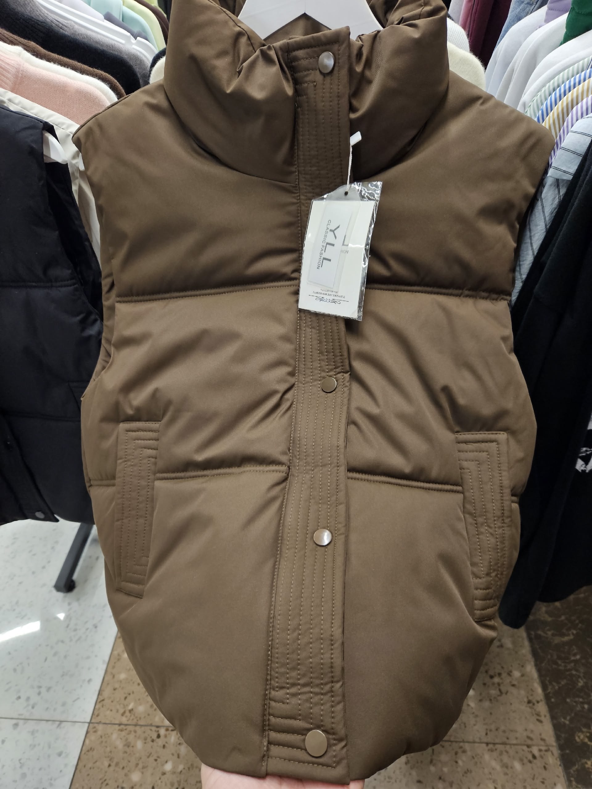 теплый жилет,женская жилетка,жилетка,жилетка теплая,жилет