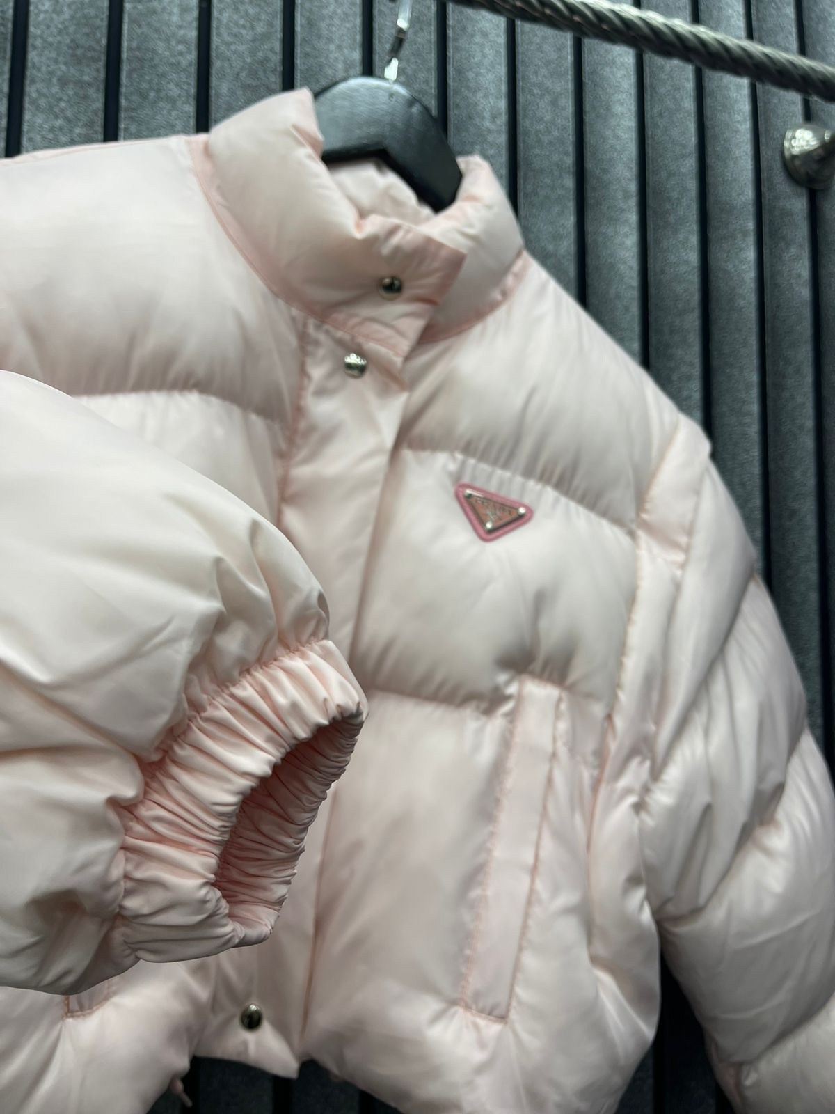 куртка пуховик,куртка модная,куртка женская,зимние куртки,стильная куртка