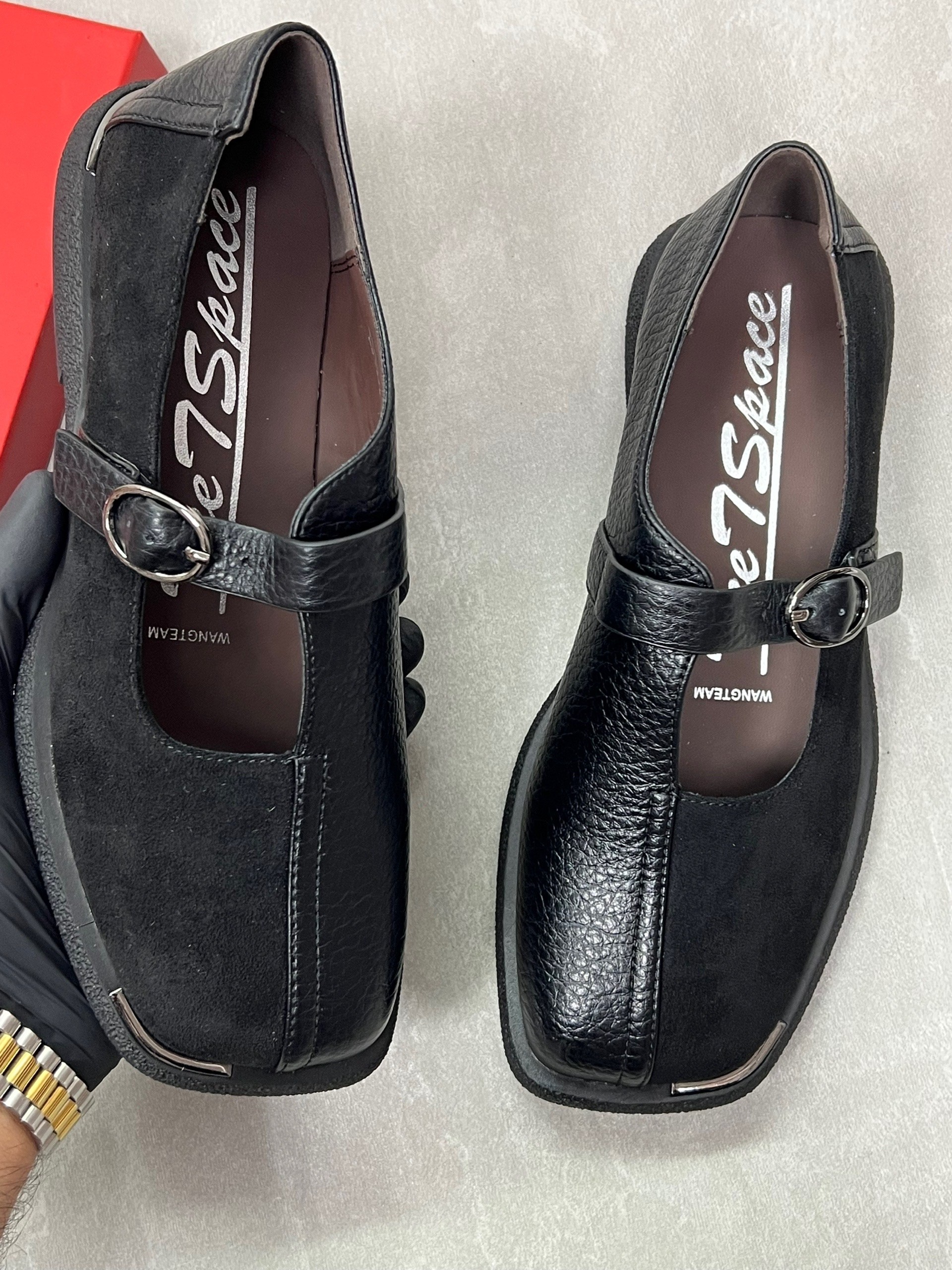 ,женская ,модные туфли,лоферы женские,женские туфли на плоской подошве