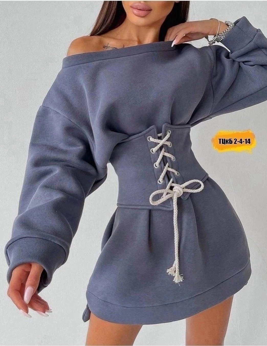 платье худи с корсетом,модное платье,платье с поясом,платье стильное,корсет из футера