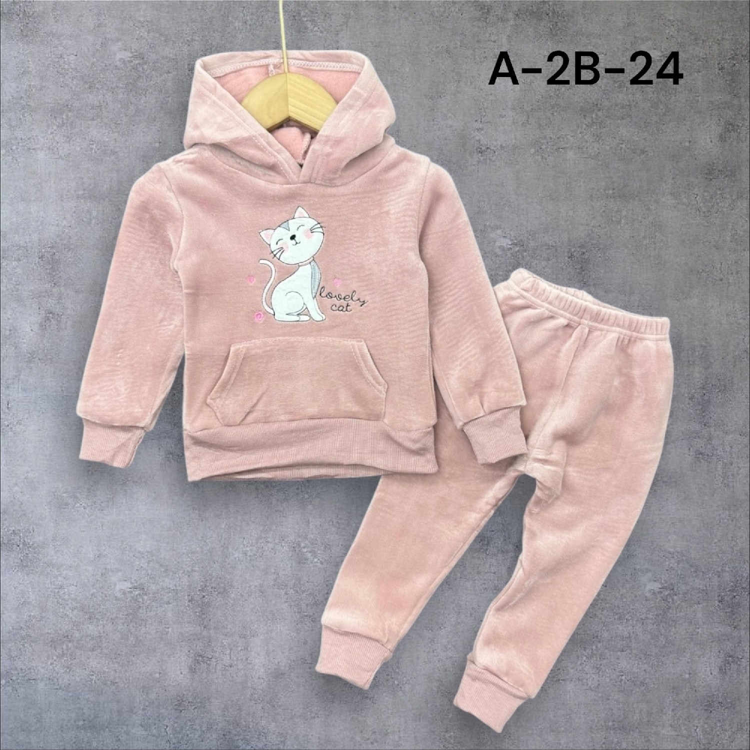 костюм детский,костюм велюр,костюмчик,костюм спортивный для девочек,костюмчик детский