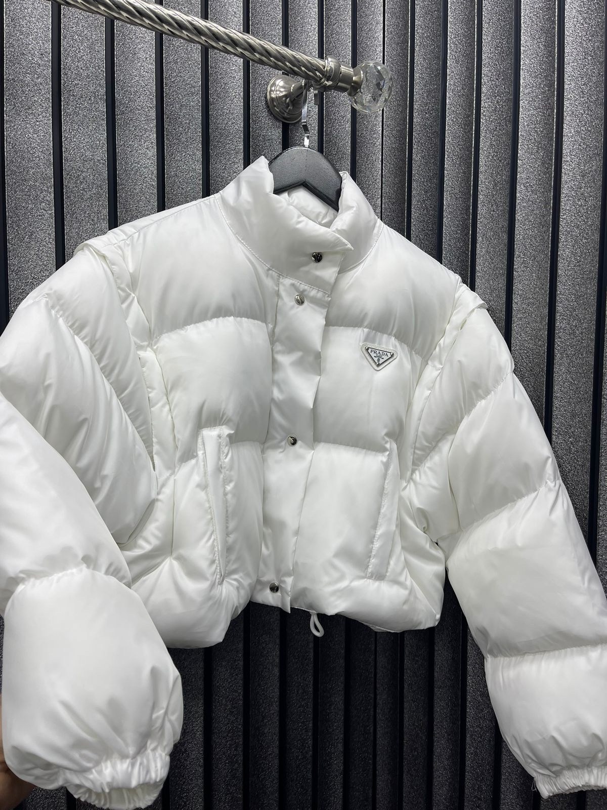 куртка пуховик,куртка модная,куртка женская,зимние куртки,стильная куртка