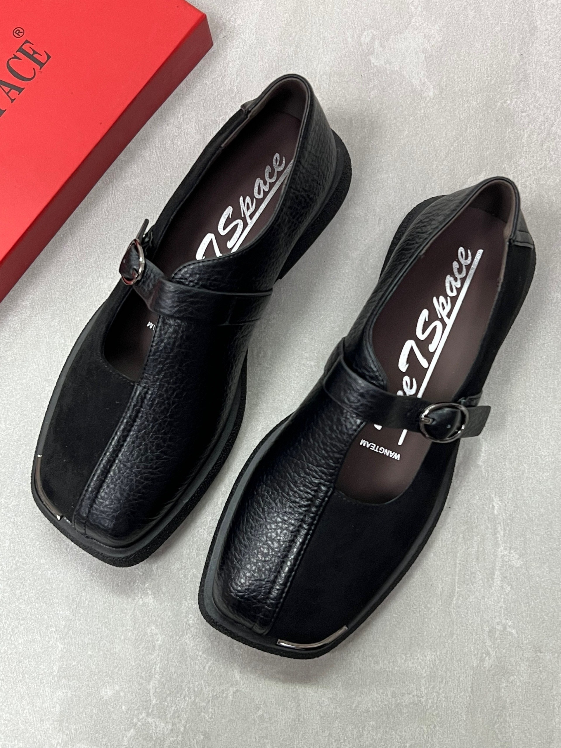 ,женская ,модные туфли,лоферы женские,женские туфли на плоской подошве