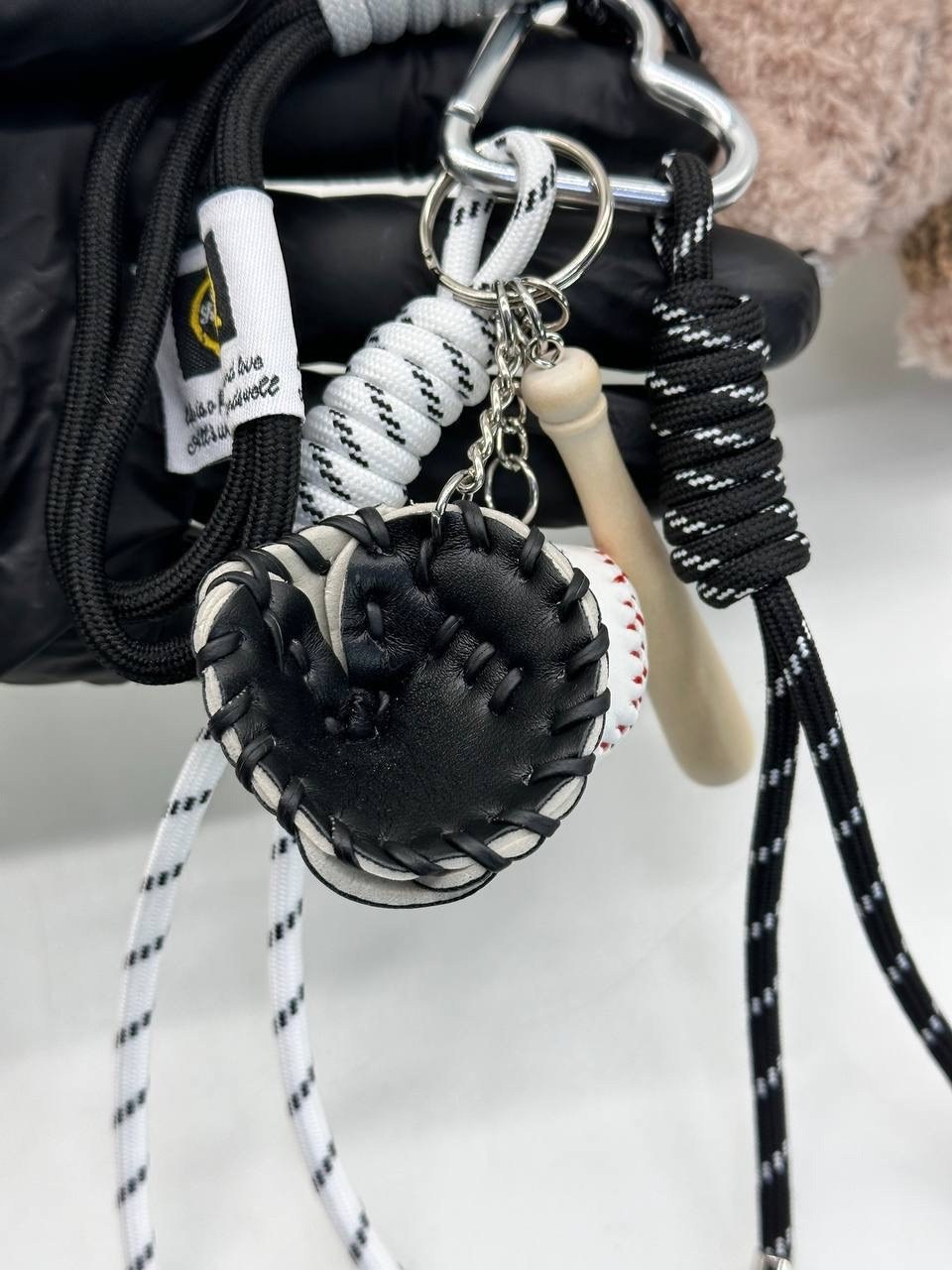 брелок медвежонок,медведь брелок,брелок мягкая игрушка,игрушка брелок,брелок плюшевый