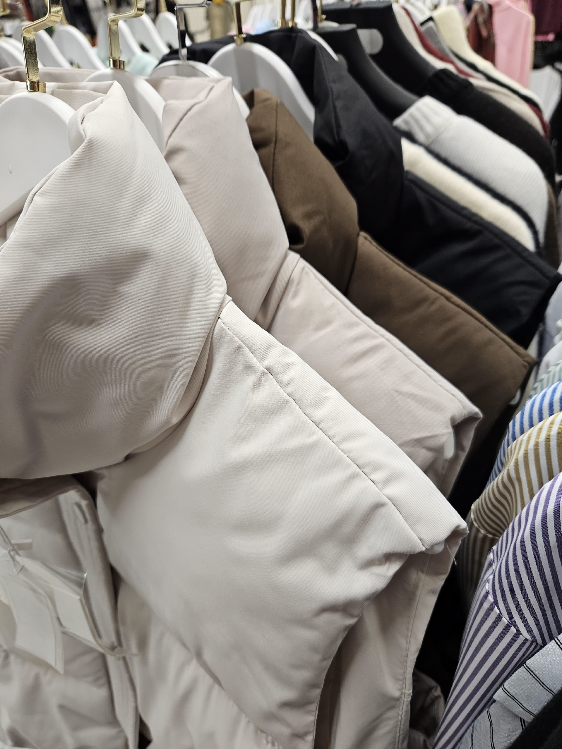 теплый жилет,женская жилетка,жилетка,жилетка теплая,жилет