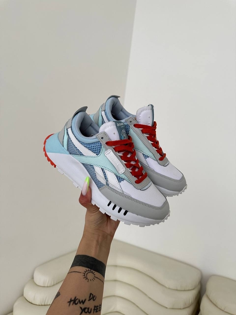 женские кроссовки reebok,кроссовки reebok,кроссовки,женские кроссовки,кроссовки reebok classic