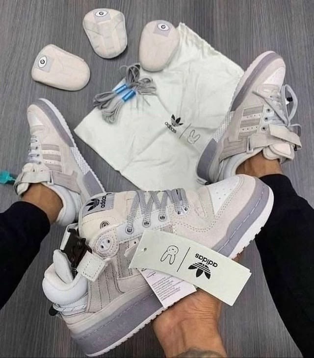 кроссовки bad bunny x adidas forum buckle low,adidas forum low bad bunny grey,кроссовки adidas,оригинальные кроссовки adidas,adidas forum low grey