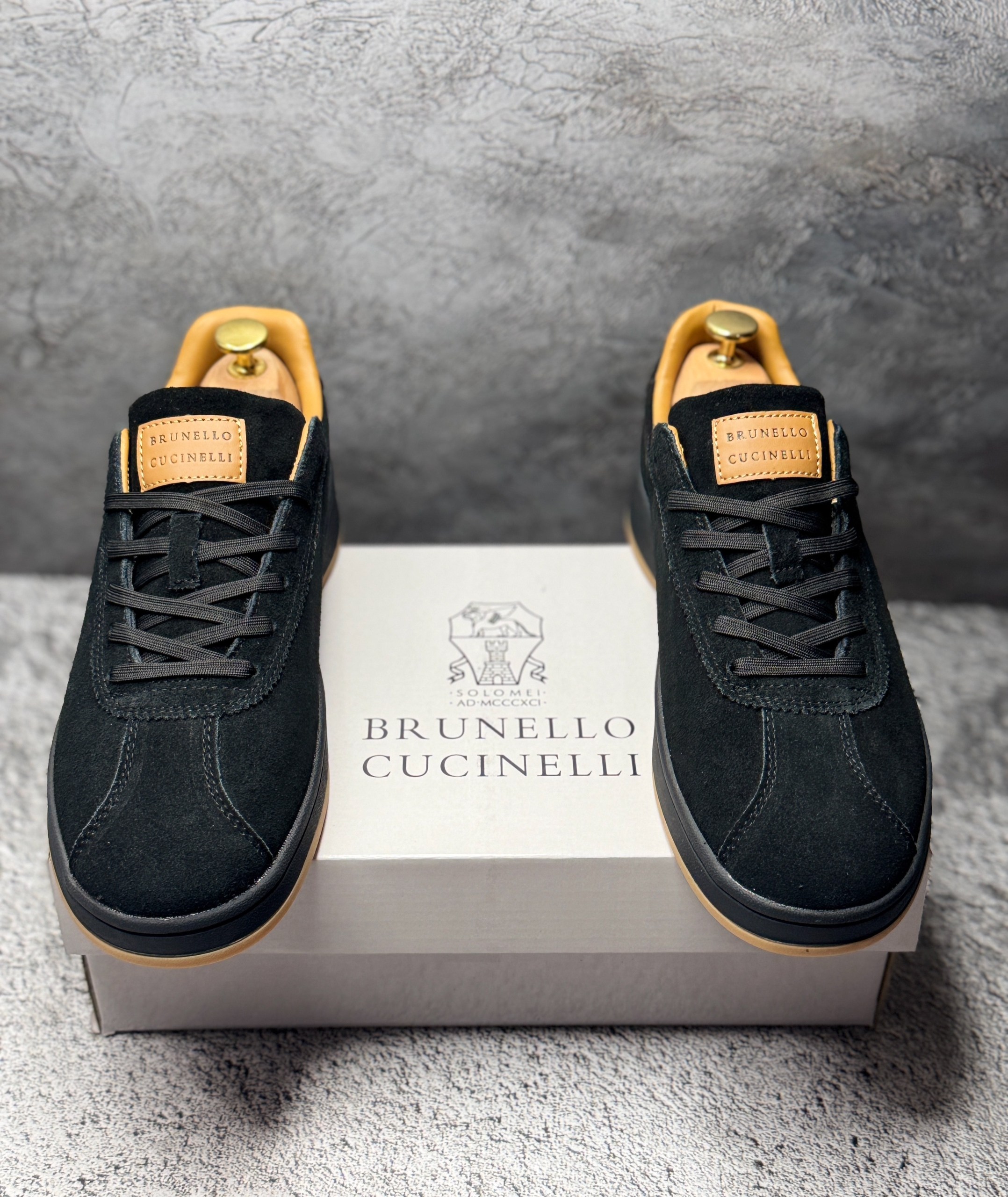 ,мужской кроссовки,замшевые кроссовки,модные мужские кеды,кеды мужские