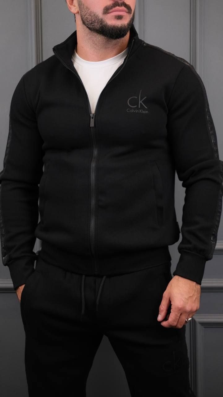 спортивный костюм кельвин кляйн мужской,спортивный костюм calvin klein,костюм кельвин кляйн мужской,мужские спортивные костюмы,спортивный костюм кельвин кляйн