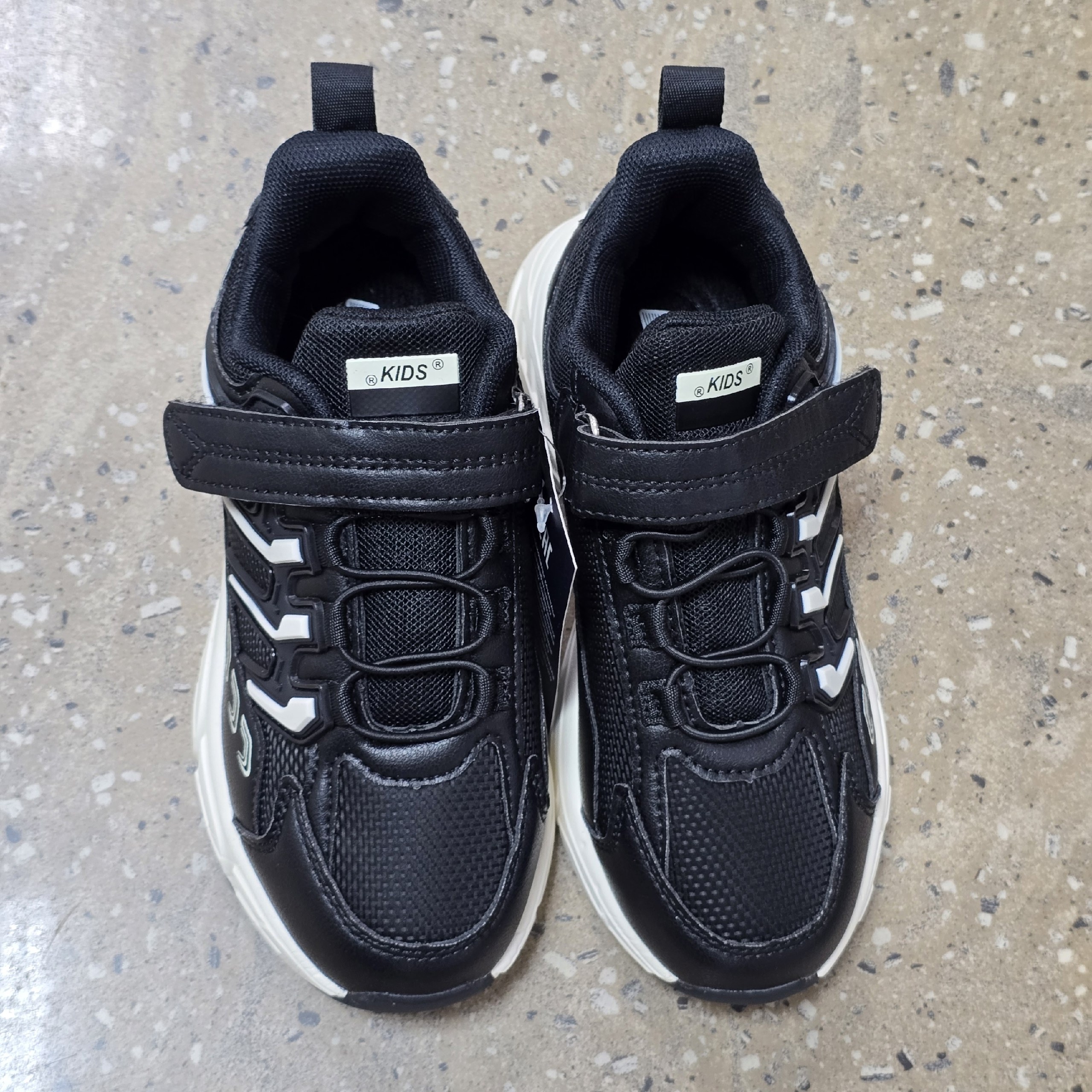 кроссовки,кроссовки мальчику,детские кроссовки,кроссовки kapika,кроссовка детская