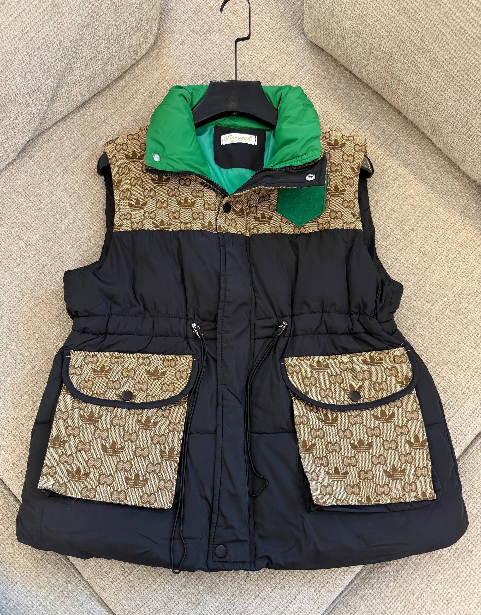 жилетка,жилет,жилетка женская,теплый жилет,стильный жилет