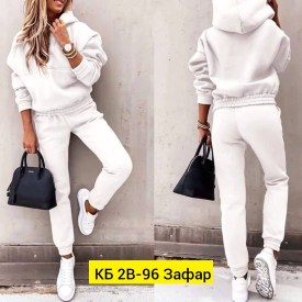Костюм