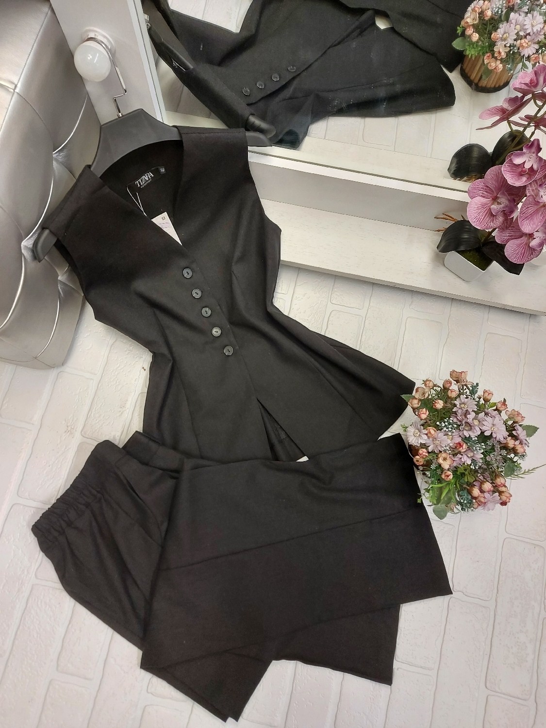 женские костюмы,костюм с брюками,брючный костюм фисташковый,брючный костюм с жилетом,брючные костюмы женские