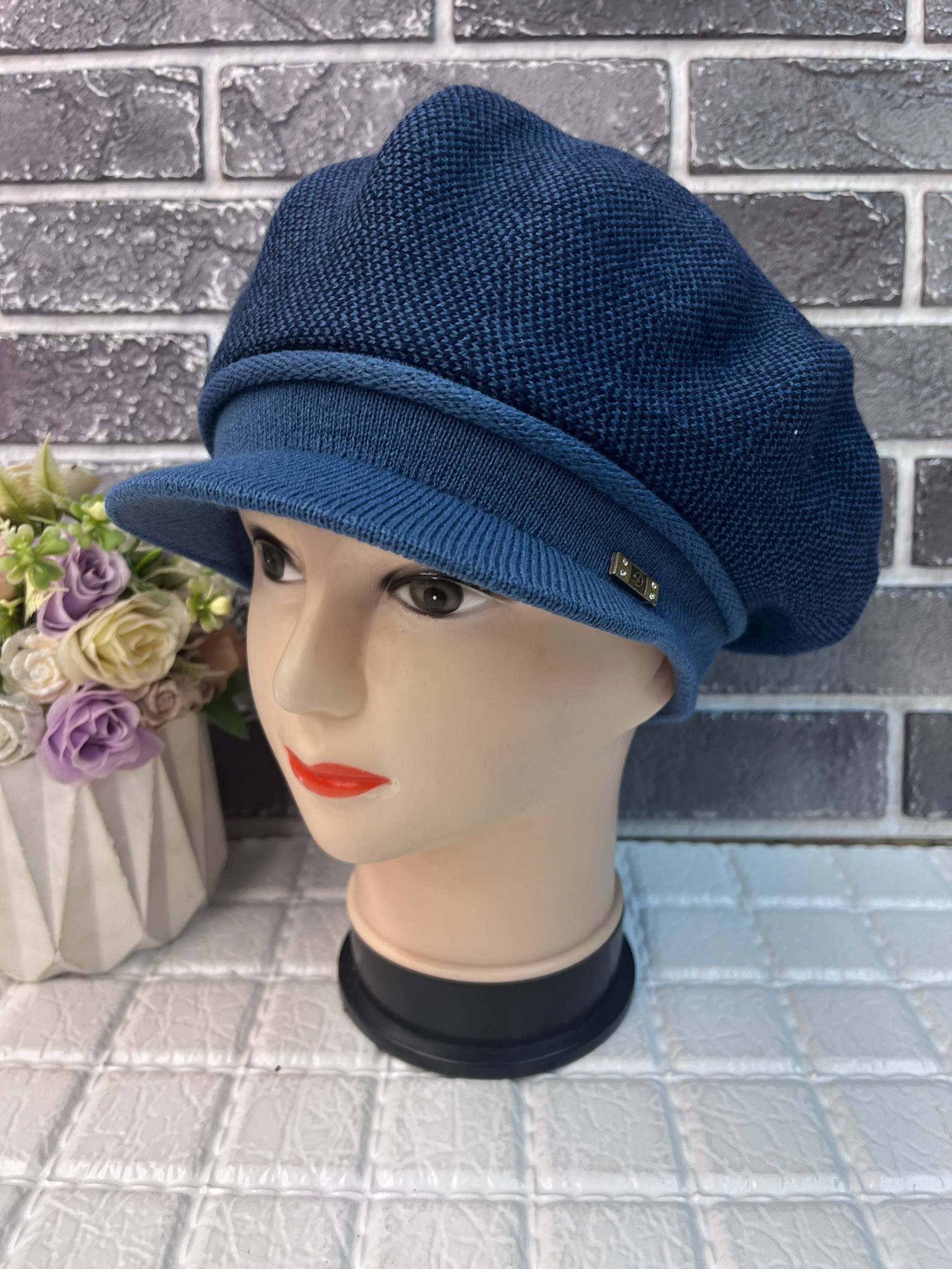 кепка женская,шапка женская,вязаная шапка женская,шапка женская с козырьком,берет с козырьком