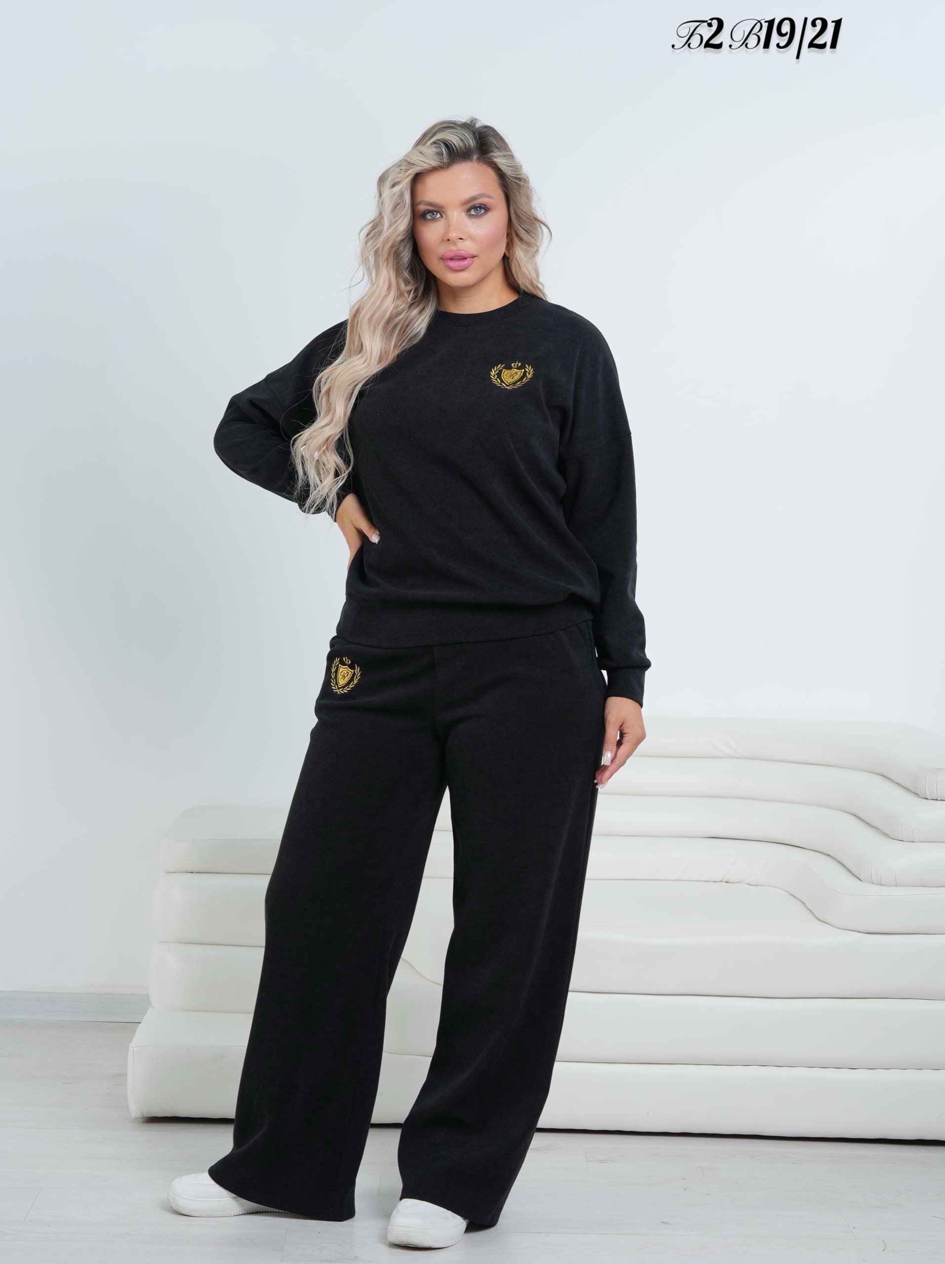 трикотажные костюмы,спортивные костюм,женский спортивный костюм,костюмчик,костюм с брюками