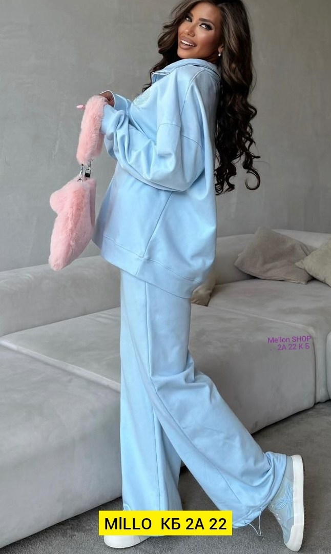 трикотажные костюмы,спортивные костюмы женские,костюм молочный,костюм на флисе,женские костюмы