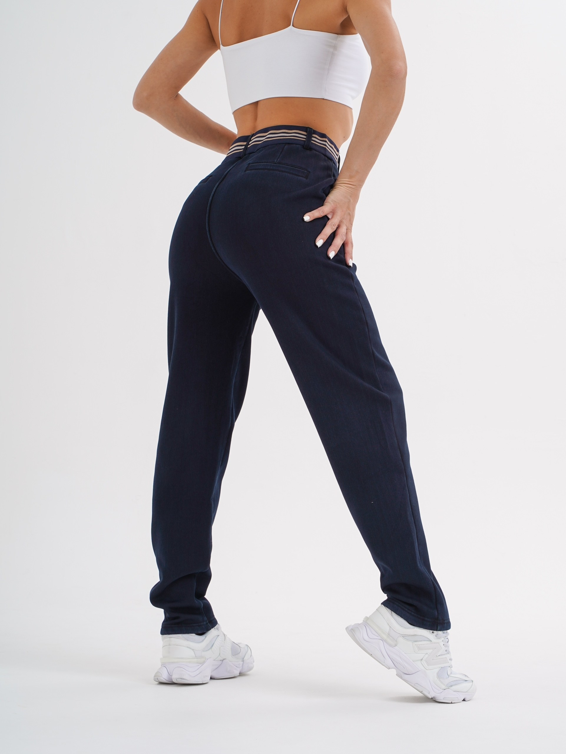 черные спортивные штаны с начесом,брюки спортивные,брюки спортивные с начесом,женские спортивные брюки,брюки джоггеры