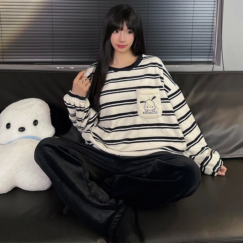 зимняя пижама,пижама теплая,пижама с санрио,пижама с длинными рукавами,теплая пижама домашняя